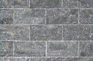 bl04